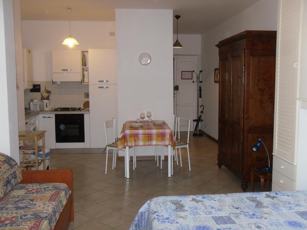 Appartamento "La Piccola" Florens Rum bild